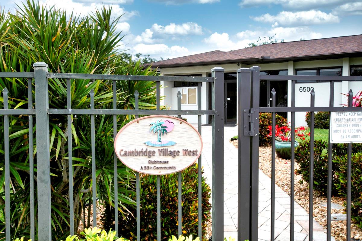 6504 HERITAGE LN #99, BRADENTON, FL, 34209