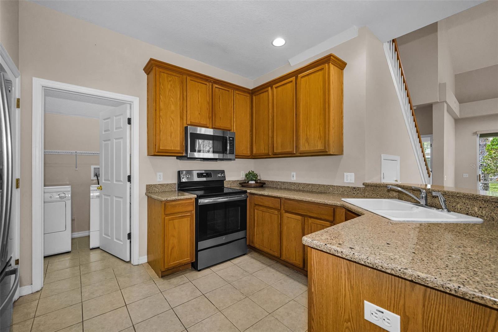 3304 COVERED BRIDGE DR E, DUNEDIN, FL, 34698
