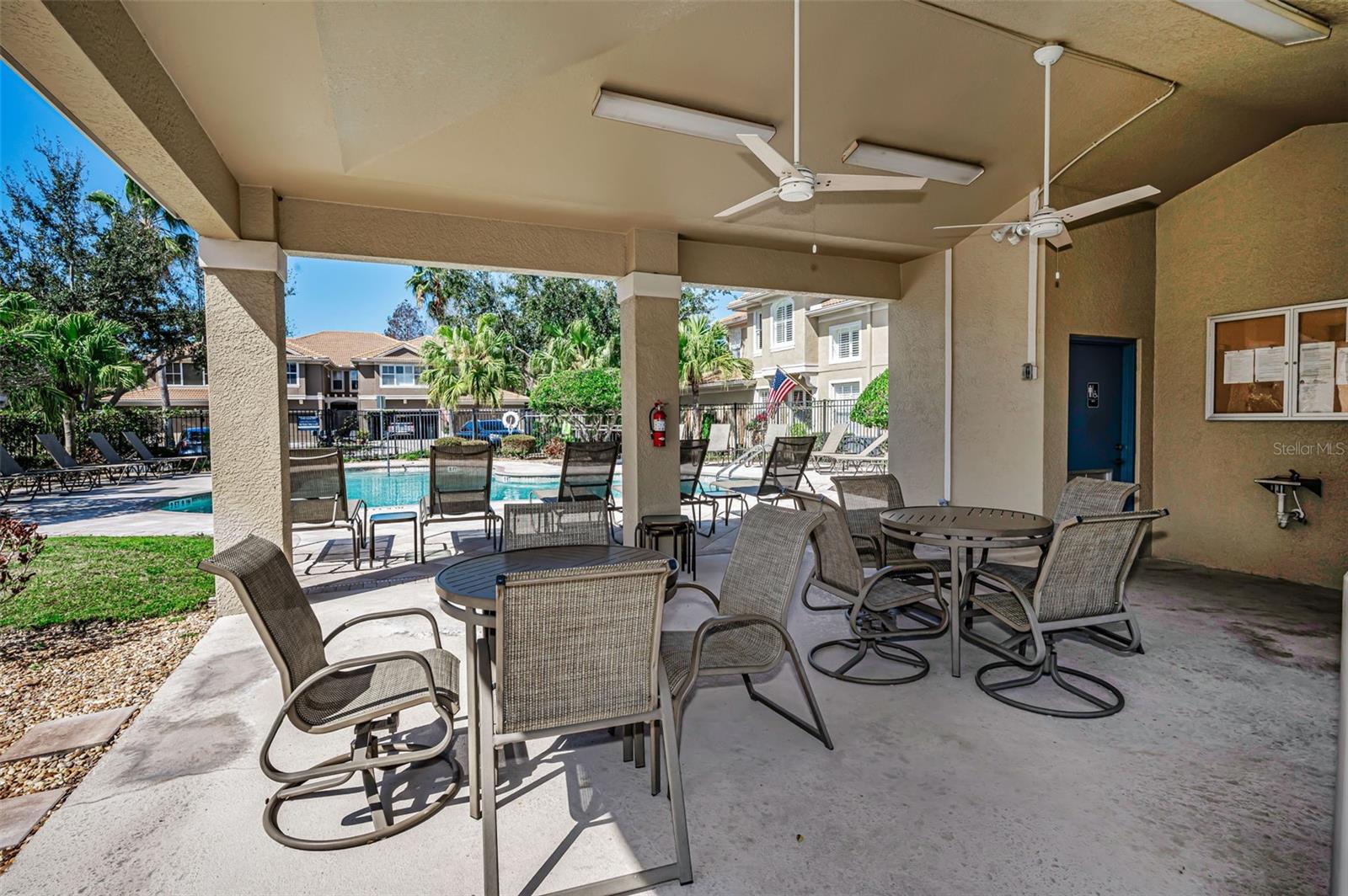 3304 COVERED BRIDGE DR E, DUNEDIN, FL, 34698