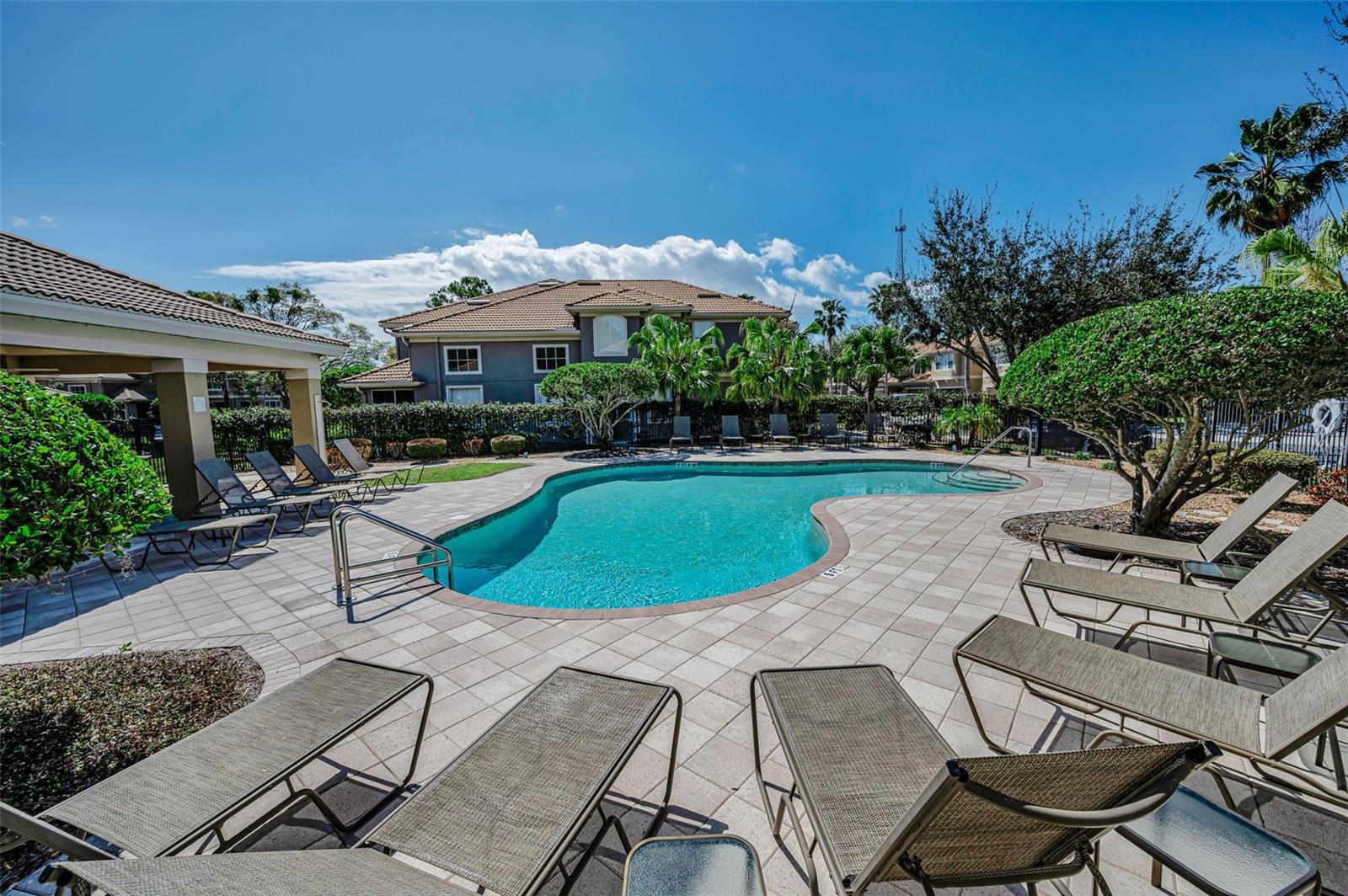 3304 COVERED BRIDGE DR E, DUNEDIN, FL, 34698