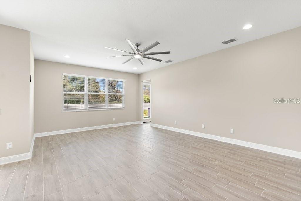 16010 SONOMA GROVE CIR, TAMPA, FL, 33647