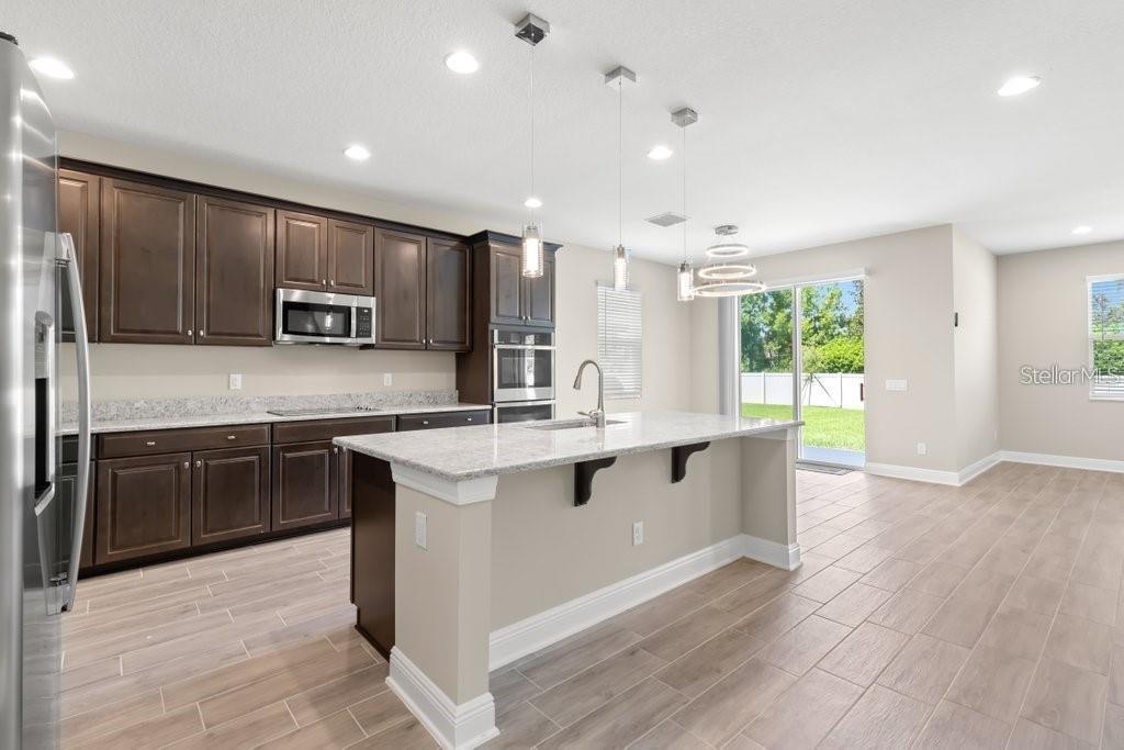 16010 SONOMA GROVE CIR, TAMPA, FL, 33647
