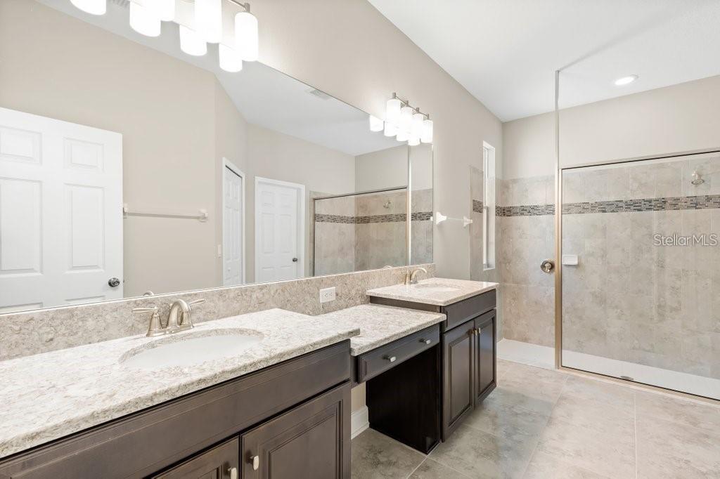 16010 SONOMA GROVE CIR, TAMPA, FL, 33647