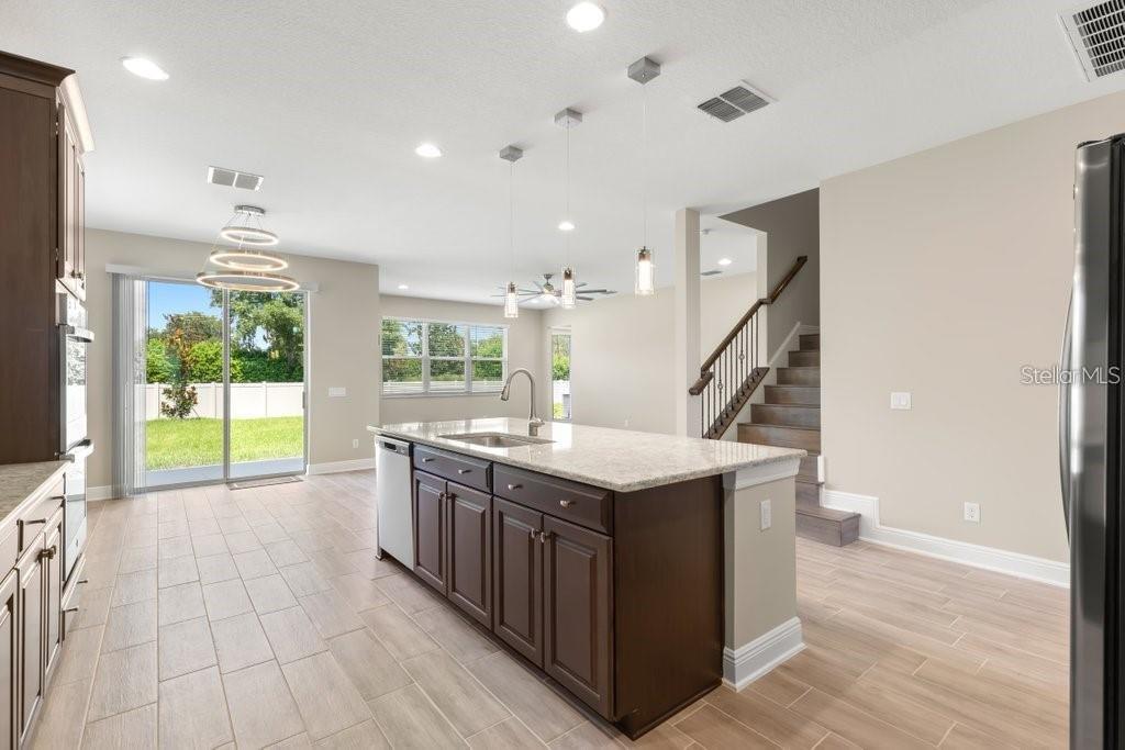 16010 SONOMA GROVE CIR, TAMPA, FL, 33647