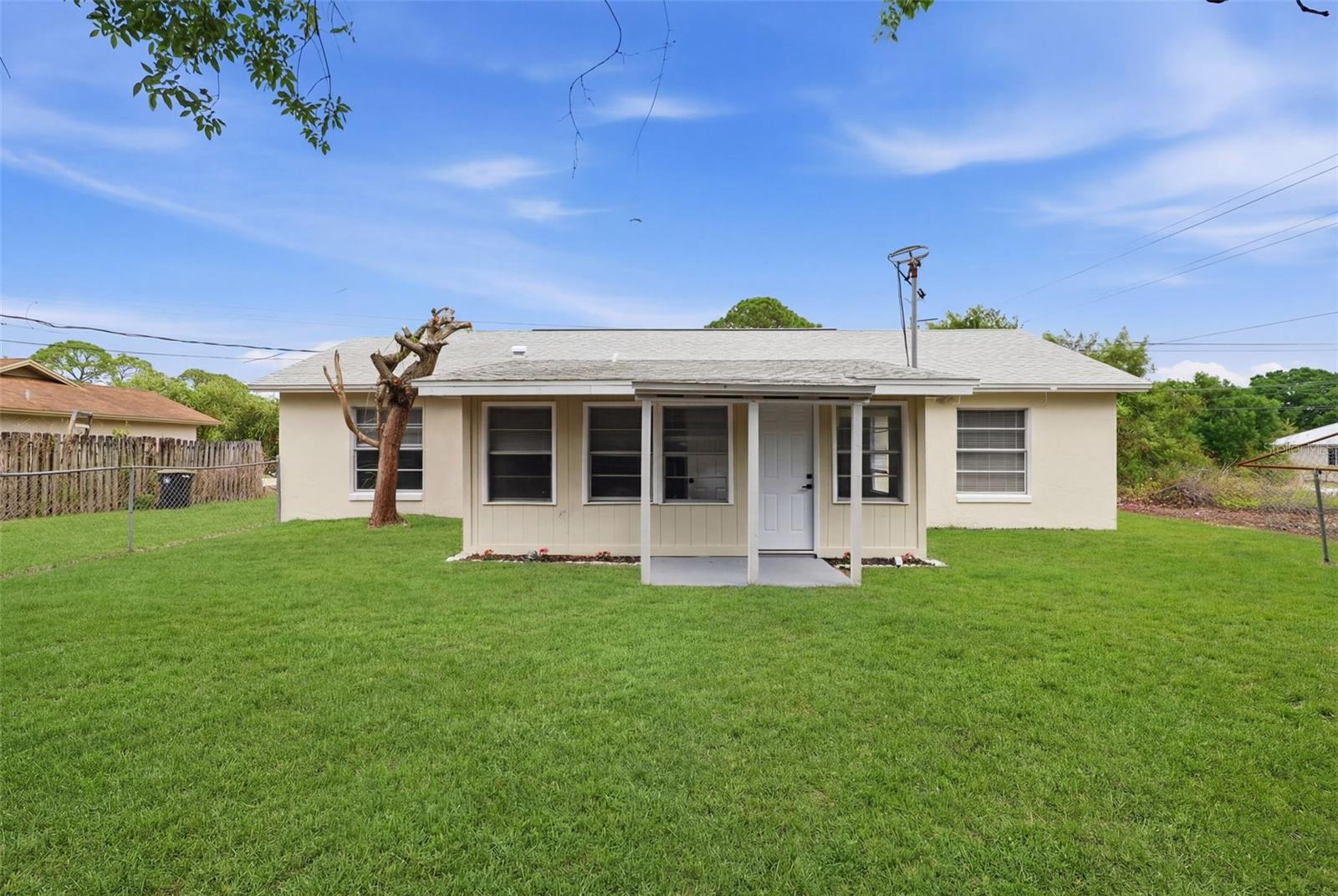 1214 PACE DR NW, PALM BAY, FL, 32907