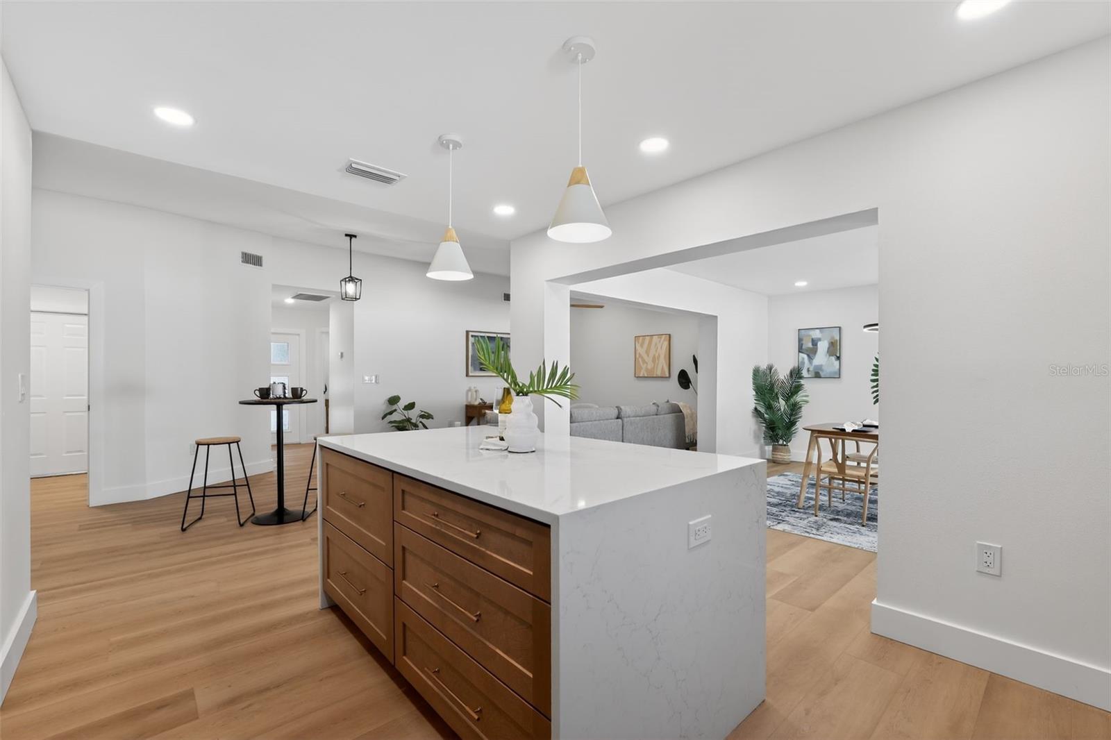 10203 57TH WAY N, PINELLAS PARK, FL, 33782