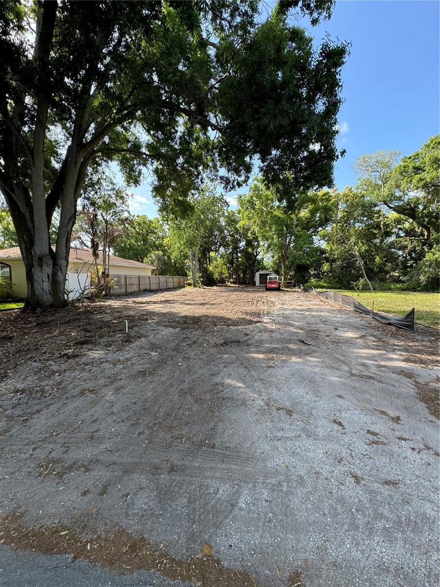1207 PINE AVE NW, LARGO, FL, 33770