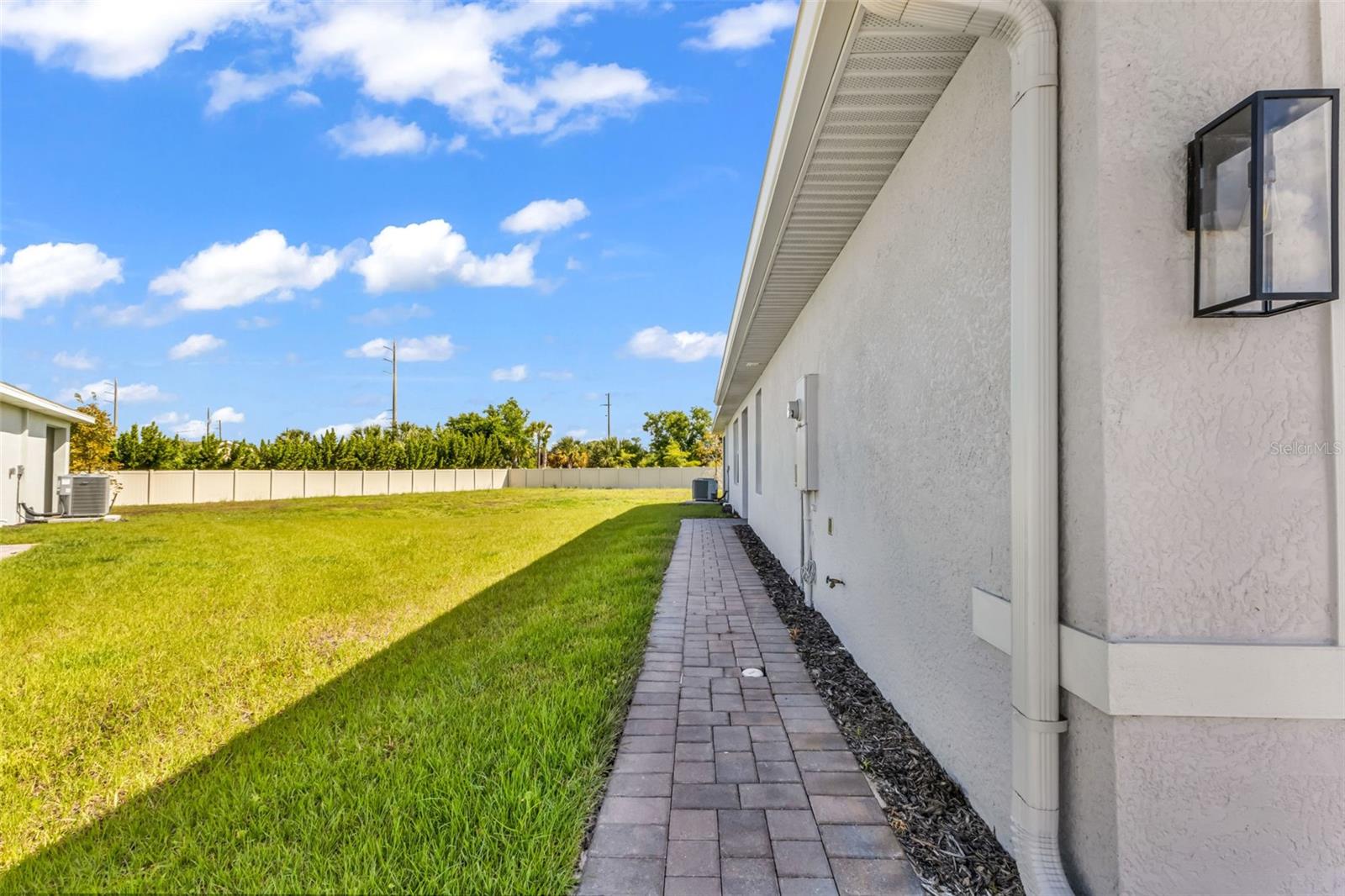 9404 SUNBEAM CIR, PUNTA GORDA, FL, 33950