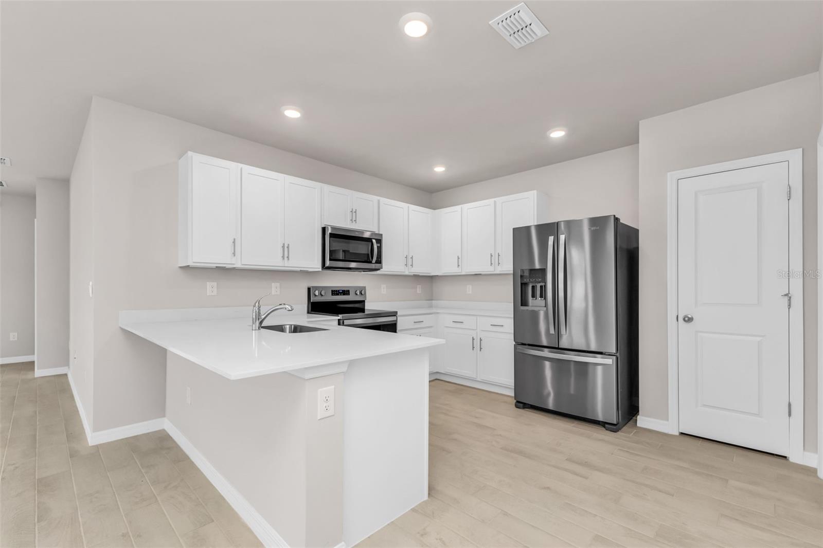 9404 SUNBEAM CIR, PUNTA GORDA, FL, 33950