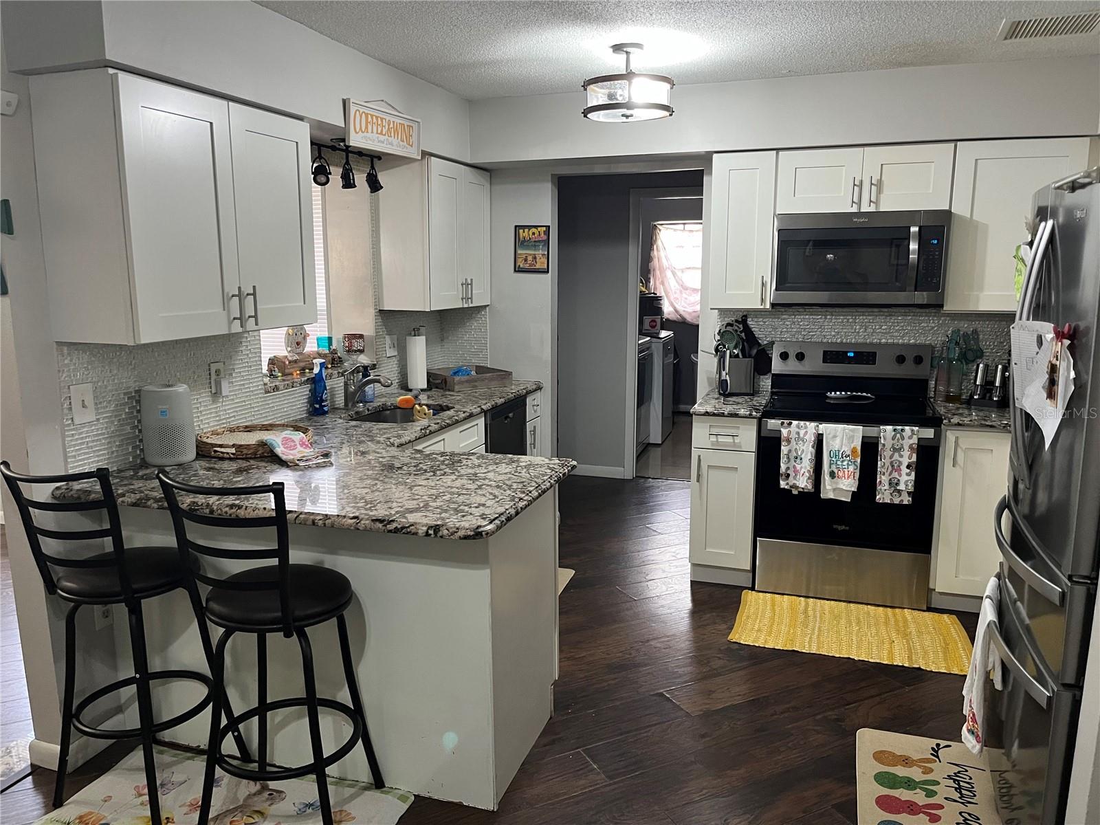 605 CHEROKEE CIR, AVON PARK, FL, 33825