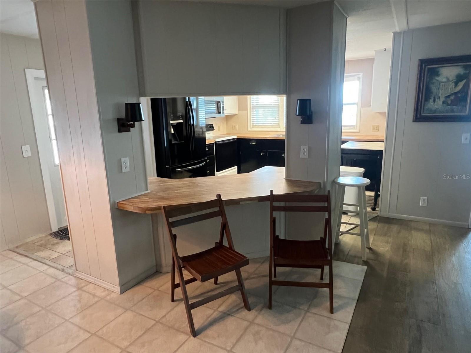 57 ROYAL PALM CIR, LARGO, FL, 33778