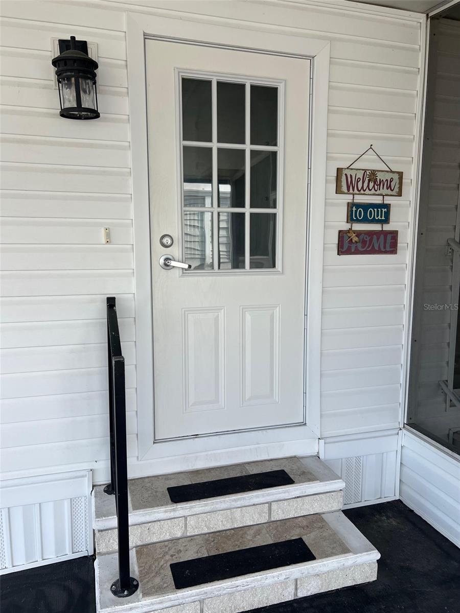 57 ROYAL PALM CIR, LARGO, FL, 33778