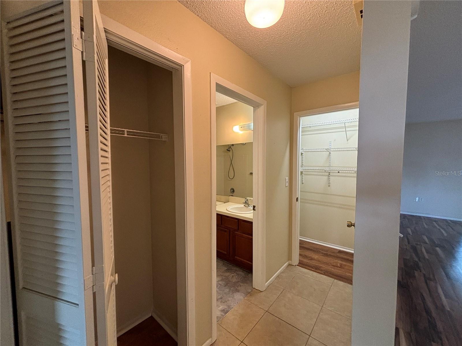 2220 BANCROFT CIR S #D, PALM HARBOR, FL, 34683