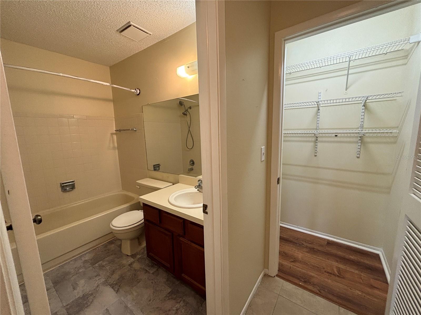 2220 BANCROFT CIR S #D, PALM HARBOR, FL, 34683