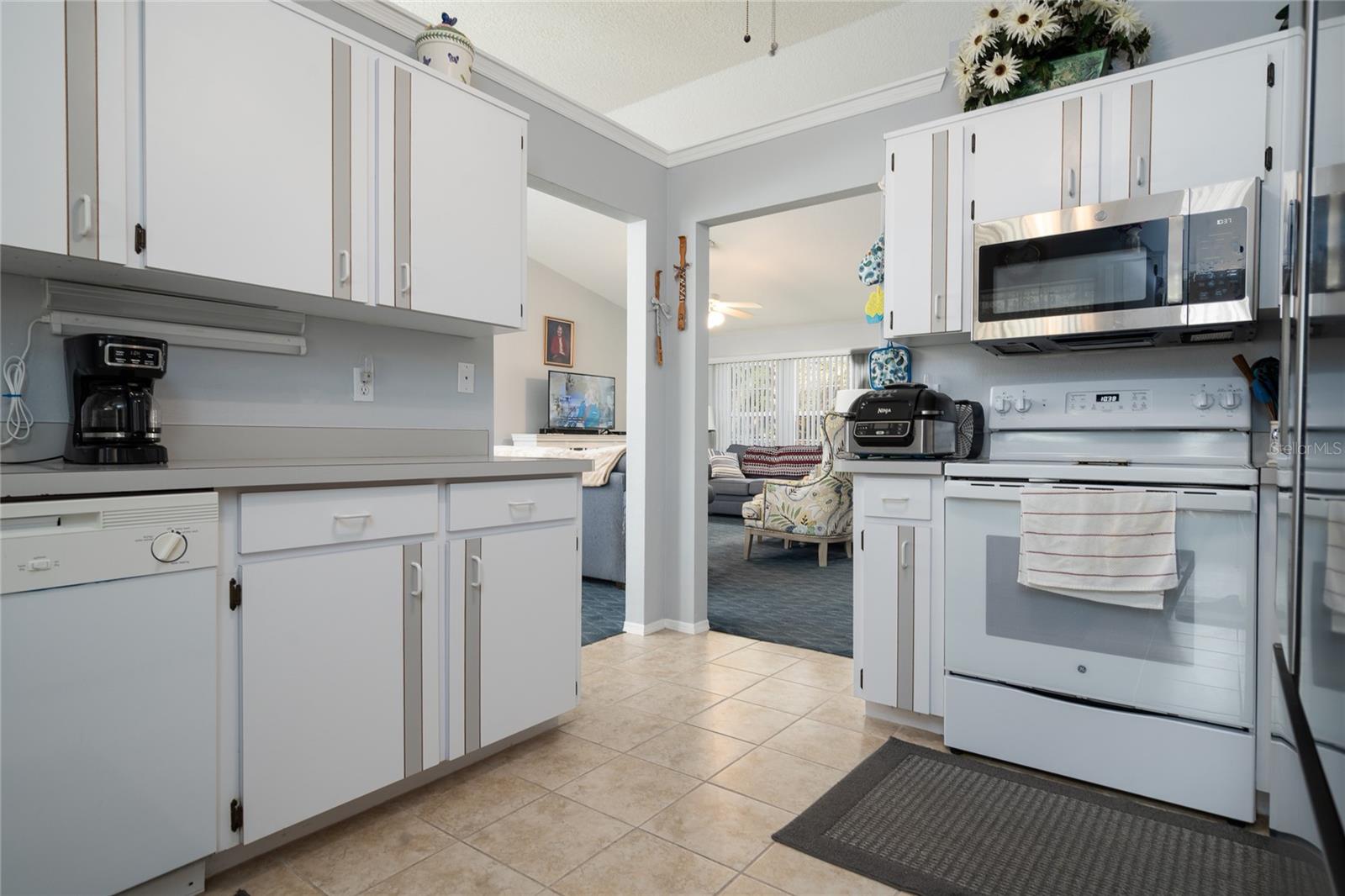 QUAIL HOLLOW ON THE RIVER, DELAND, FL, 32720