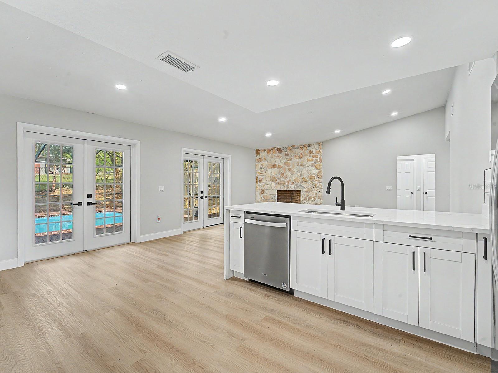 6918 ODONIEL LOOP W, LAKELAND, FL, 33809