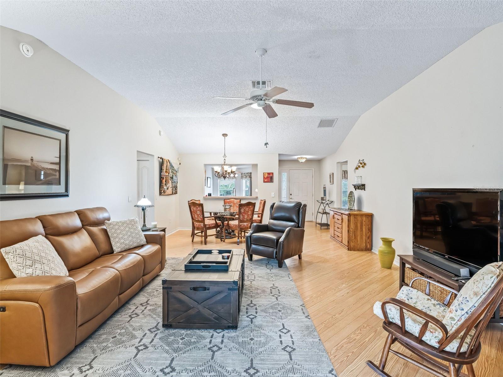 17325 SE 91ST LEE AVE, THE VILLAGES, FL, 32162