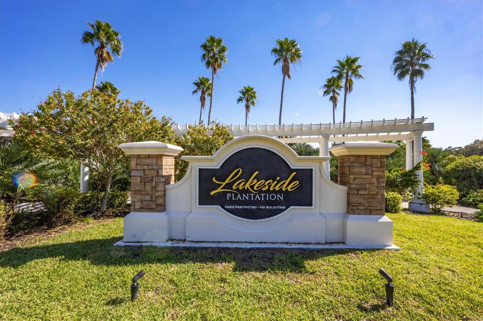 2438 MAGNOLIA CIR, NORTH PORT, FL, 34289