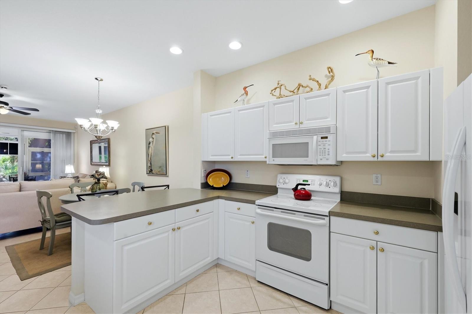 2438 MAGNOLIA CIR, NORTH PORT, FL, 34289