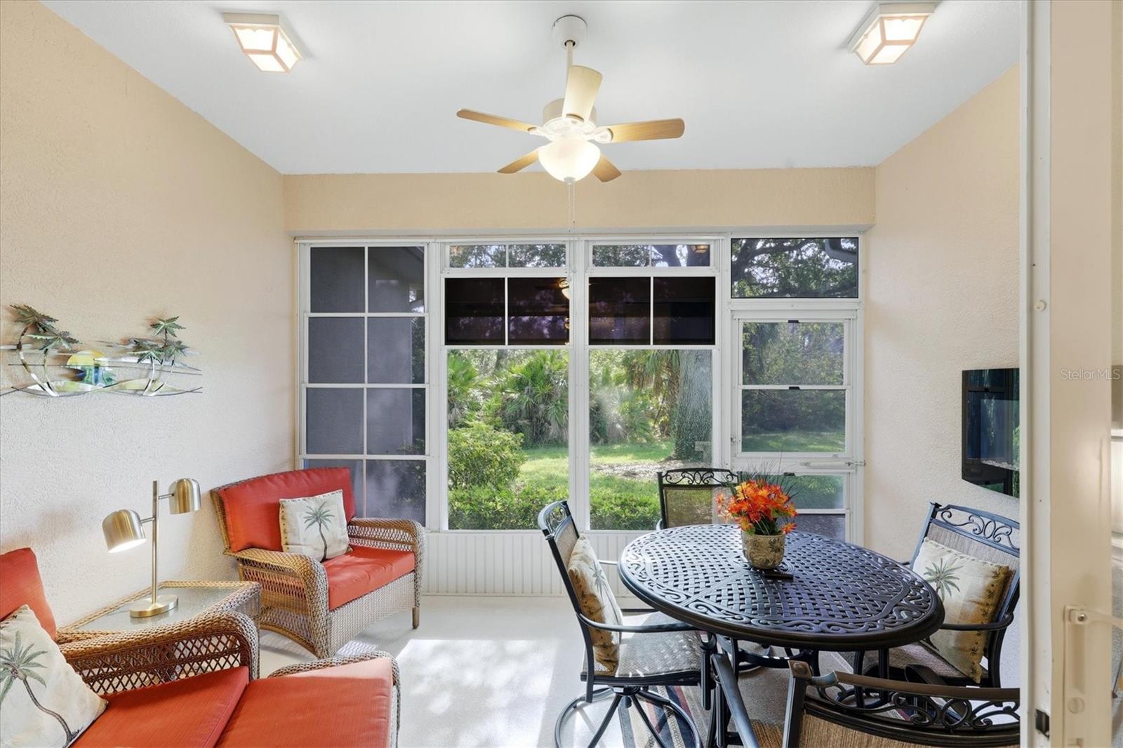 2438 MAGNOLIA CIR, NORTH PORT, FL, 34289