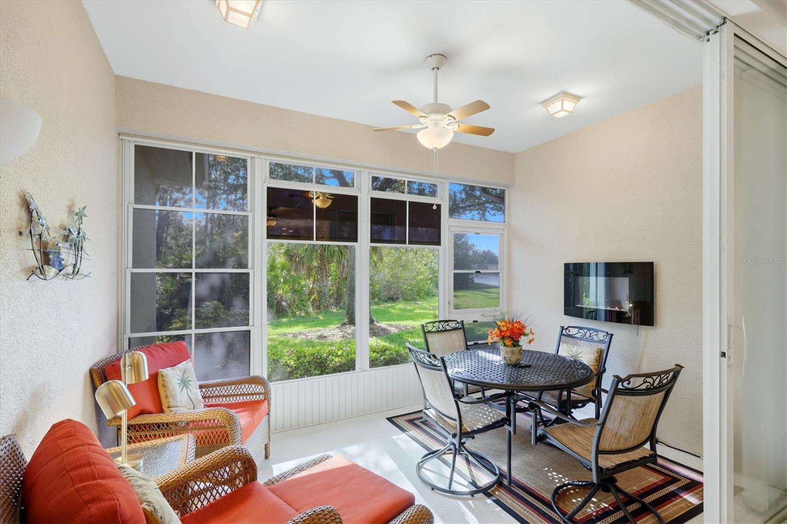 2438 MAGNOLIA CIR, NORTH PORT, FL, 34289