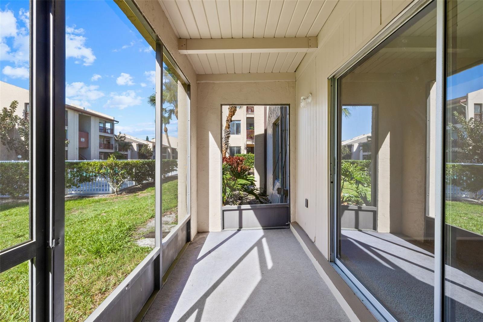 8601 HURON CT #44, TAMPA, FL, 33614