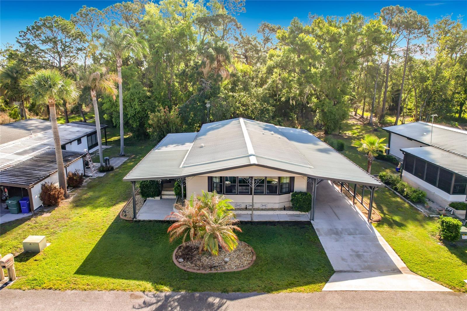 6561 CHINABERRY DR NE, WINTER HAVEN, FL, 33881