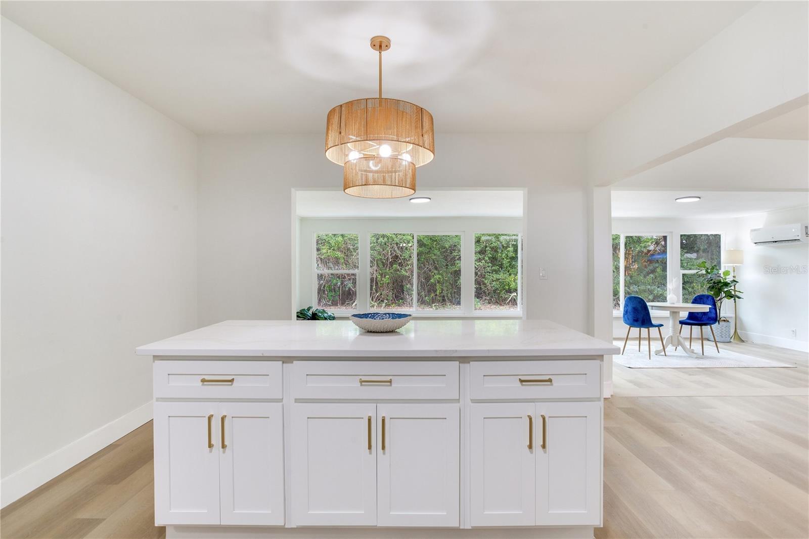 2753 VALENCIA DR, SARASOTA, FL, 34239
