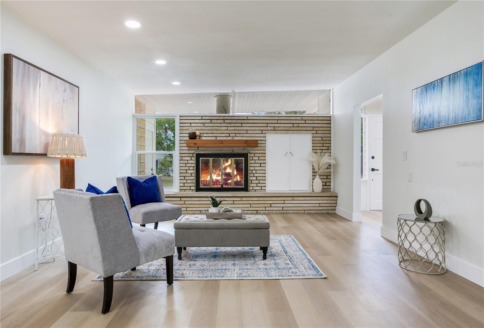 2753 VALENCIA DR, SARASOTA, FL, 34239
