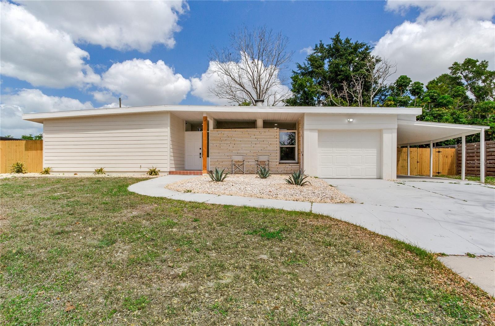 2753 VALENCIA DR, SARASOTA, FL, 34239