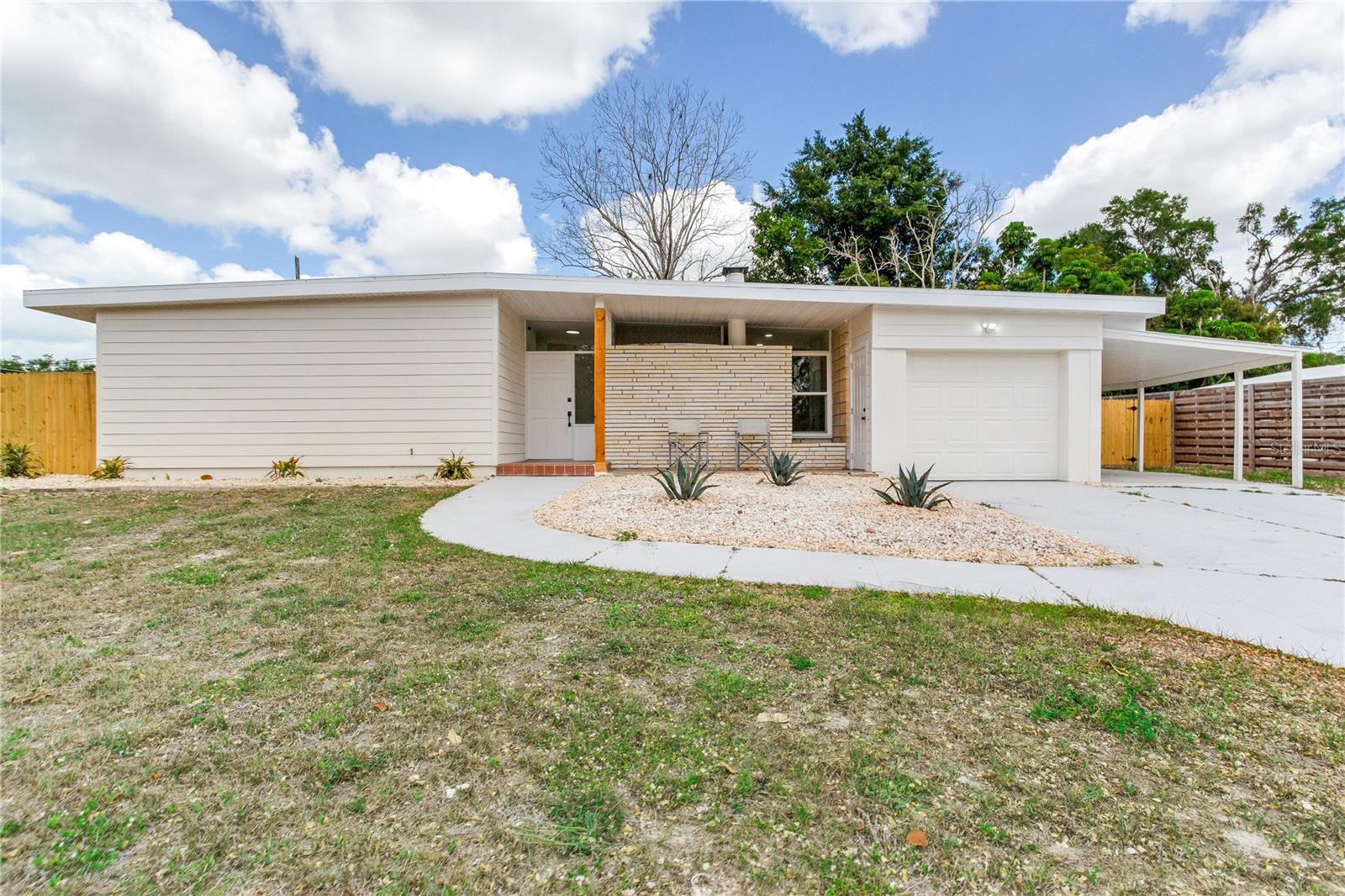 2753 VALENCIA DR, SARASOTA, FL, 34239