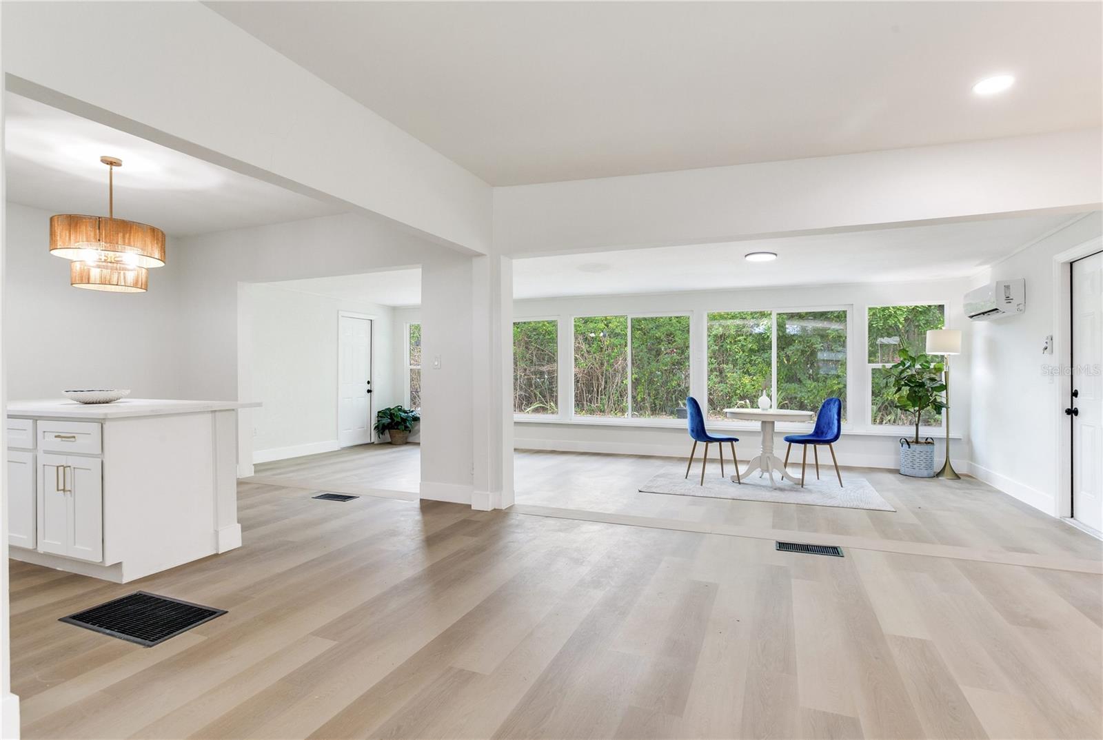 2753 VALENCIA DR, SARASOTA, FL, 34239