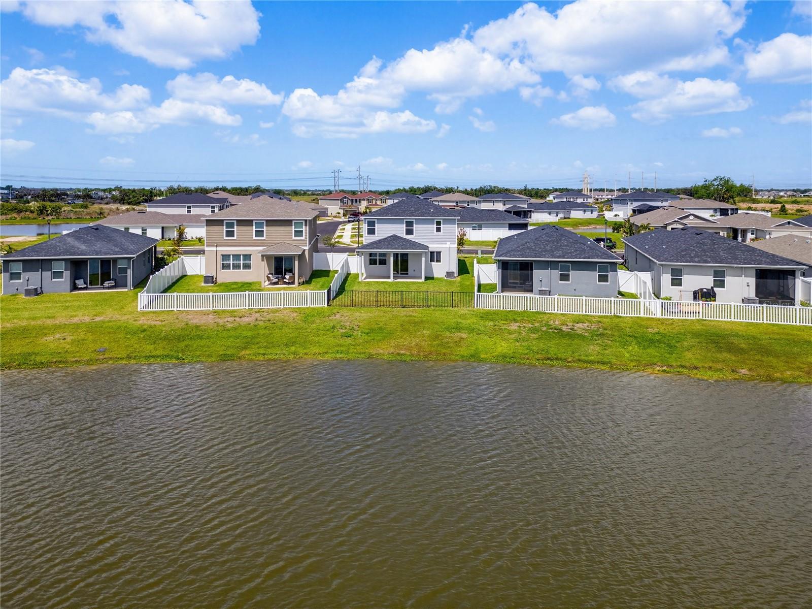 9395 SANDY BLUFFS CIR, PARRISH, FL, 34219