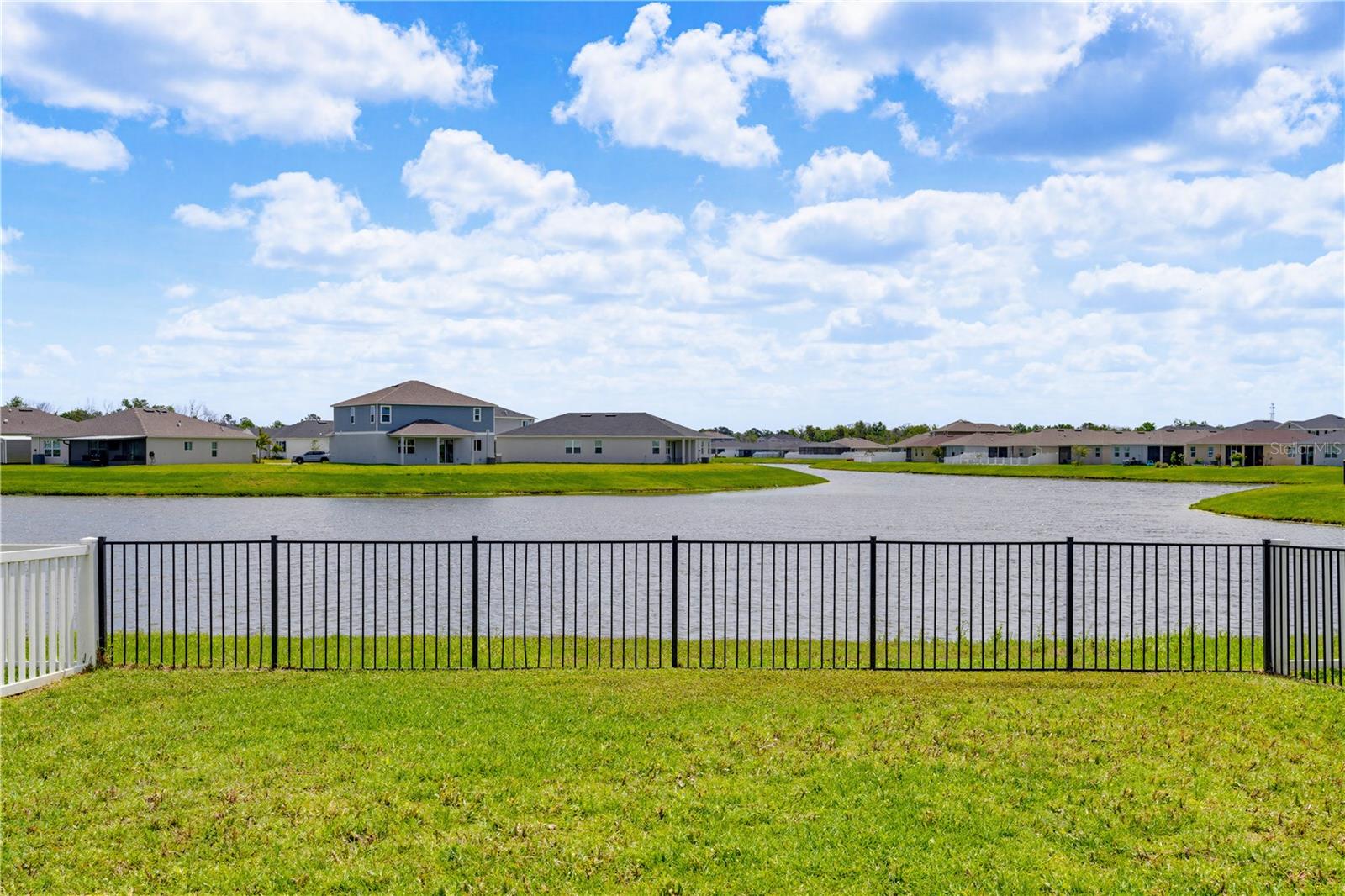 9395 SANDY BLUFFS CIR, PARRISH, FL, 34219
