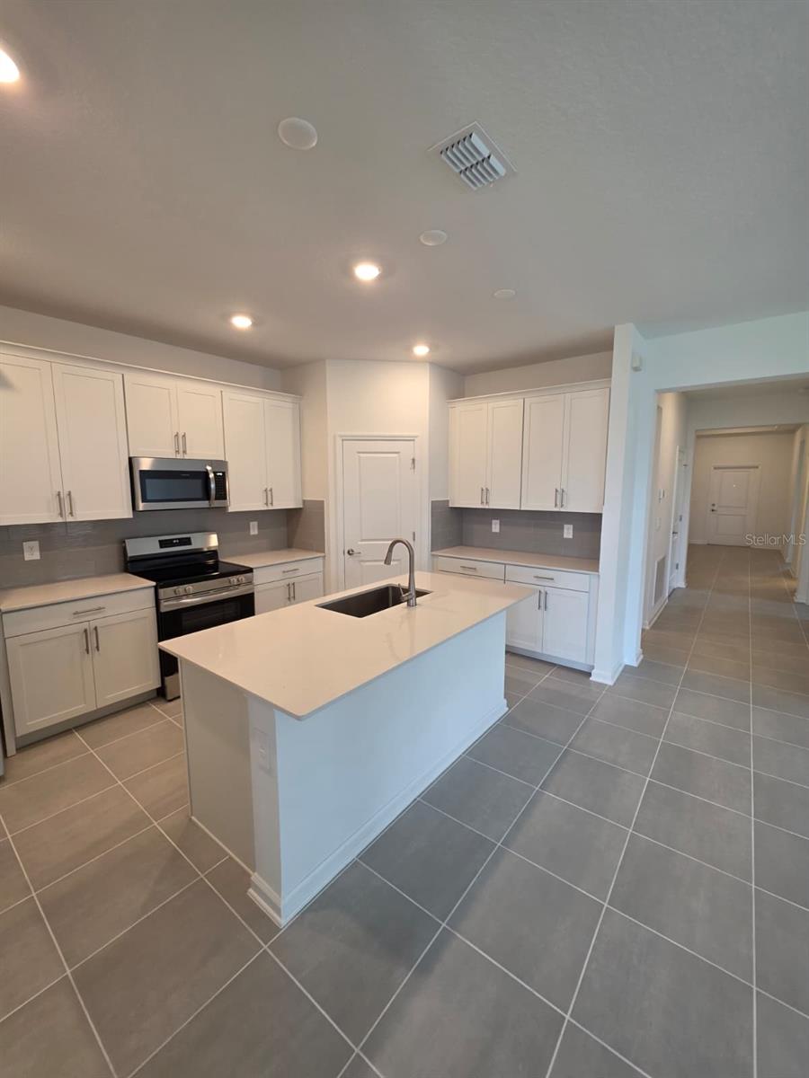 5637 NINA WAY, ST CLOUD, FL, 34771