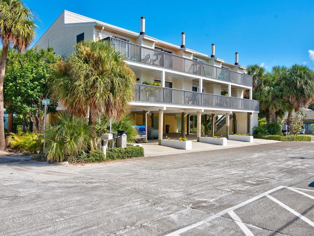 2700 GULF BLVD #2, INDIAN ROCKS BEACH, FL, 33785