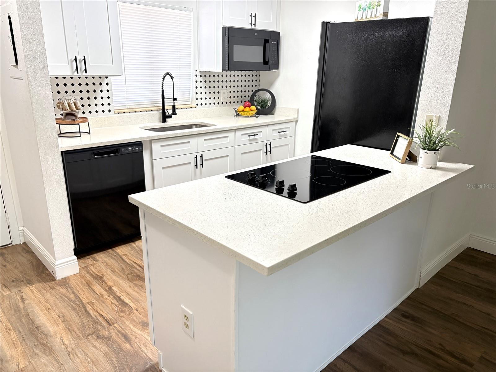 4006 CEDAR LIMB CT, TAMPA, FL, 33614