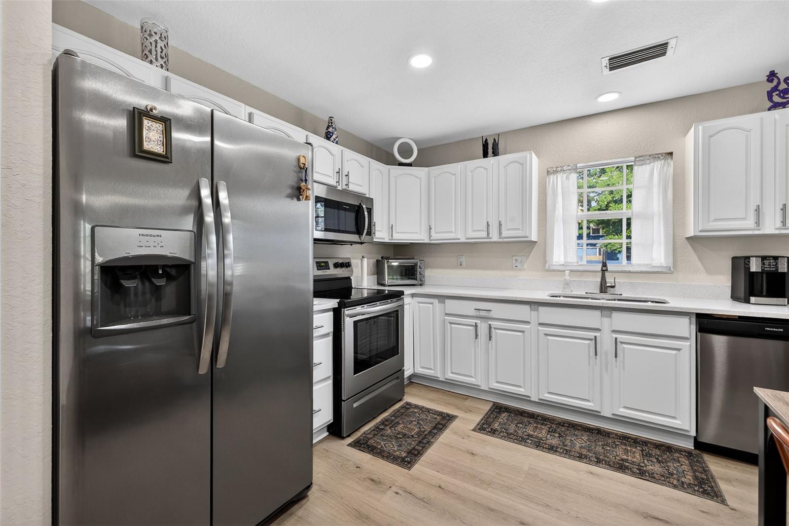 2801 2ND AVE S, ST PETERSBURG, FL, 33712
