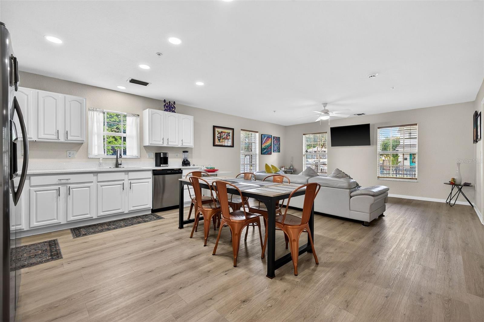 2801 2ND AVE S, ST PETERSBURG, FL, 33712