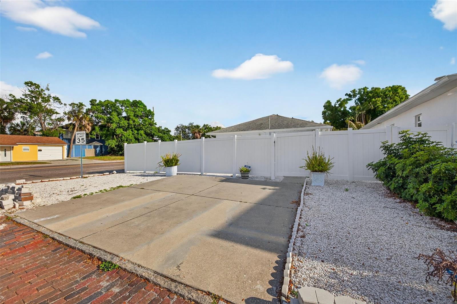 2801 2ND AVE S, ST PETERSBURG, FL, 33712