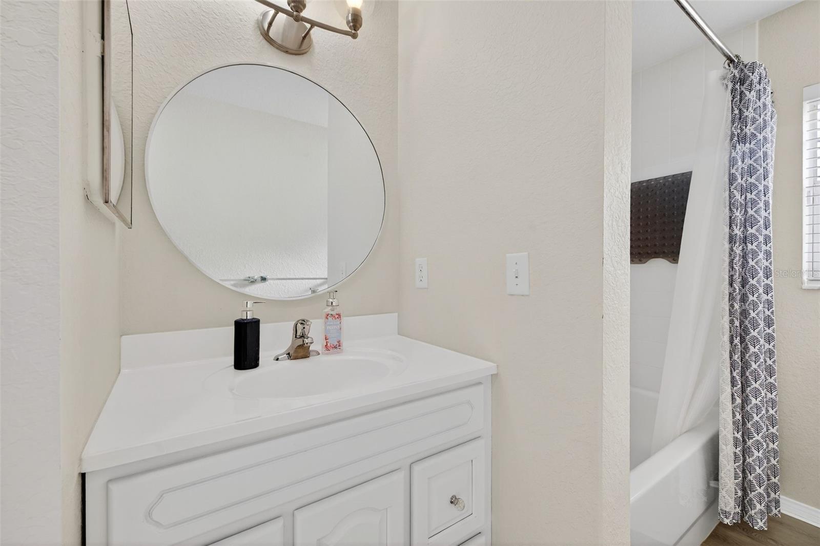 2801 2ND AVE S, ST PETERSBURG, FL, 33712