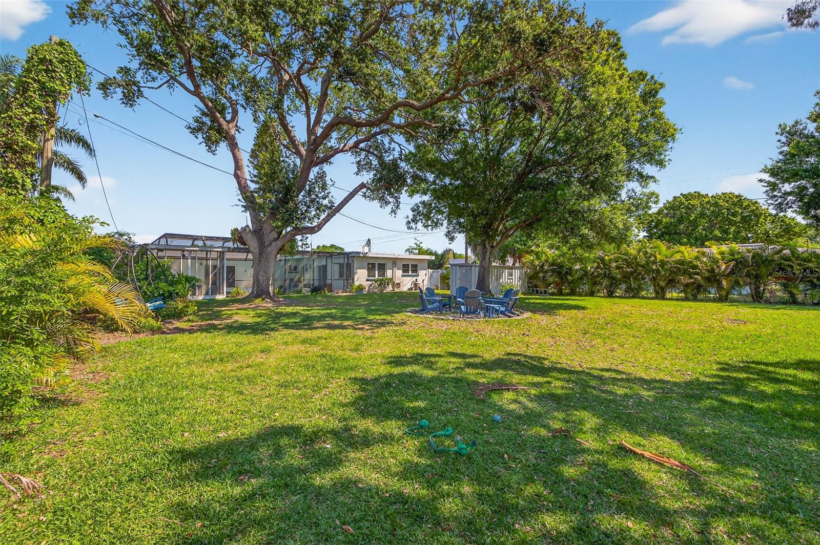 1760 75TH AVE N, ST PETERSBURG, FL, 33702
