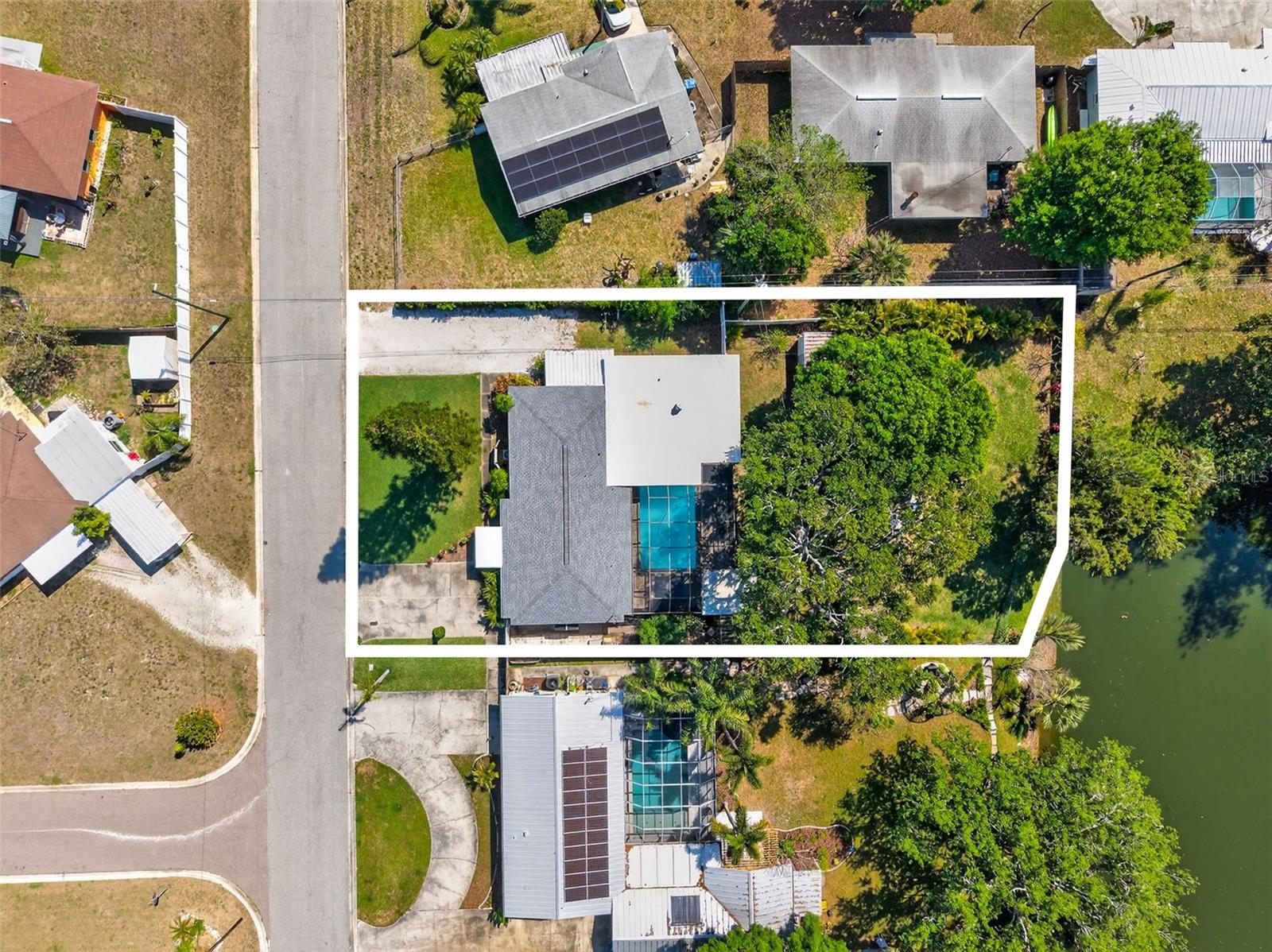 1760 75TH AVE N, ST PETERSBURG, FL, 33702