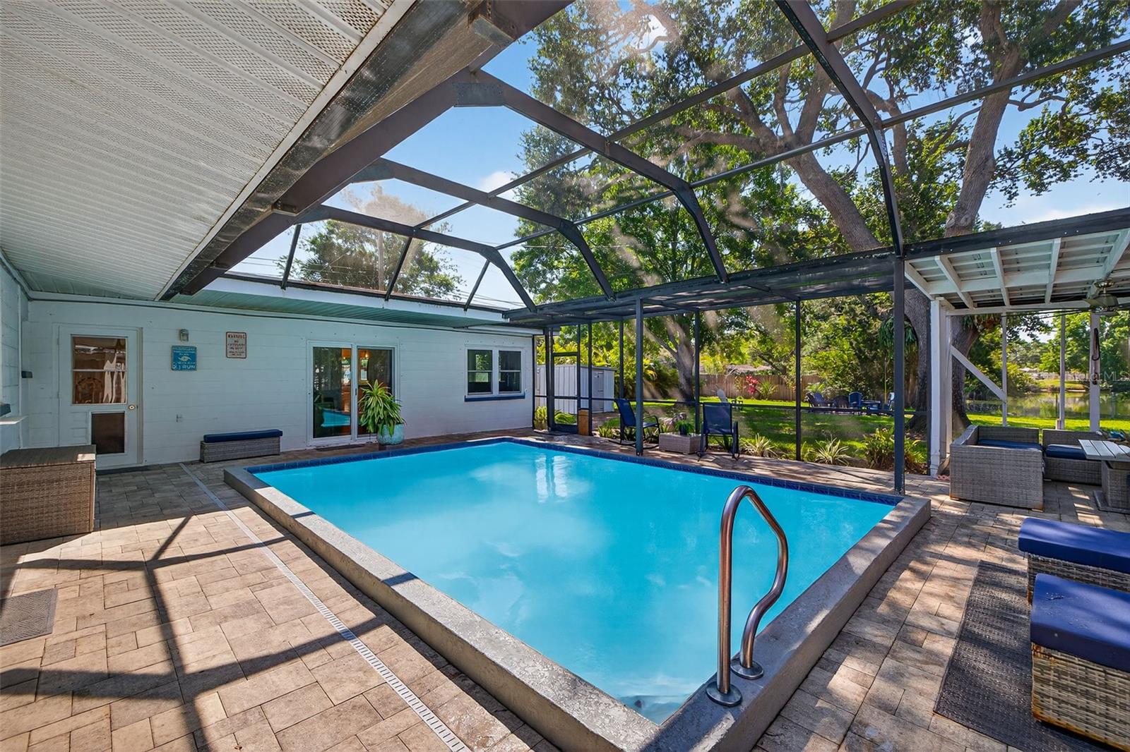 1760 75TH AVE N, ST PETERSBURG, FL, 33702