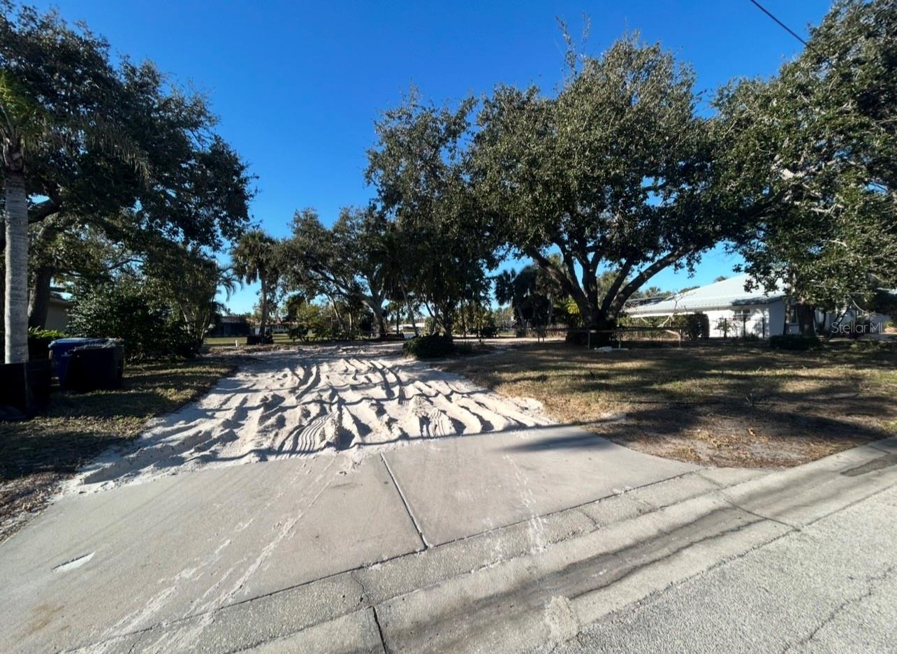 822 PARADISE WAY, SARASOTA, FL, 34242