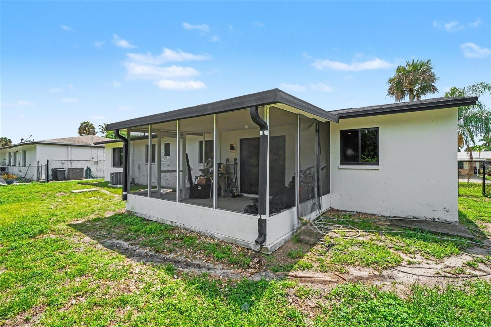 73 CARDINAL DR, NORTH FORT MYERS, FL, 33917