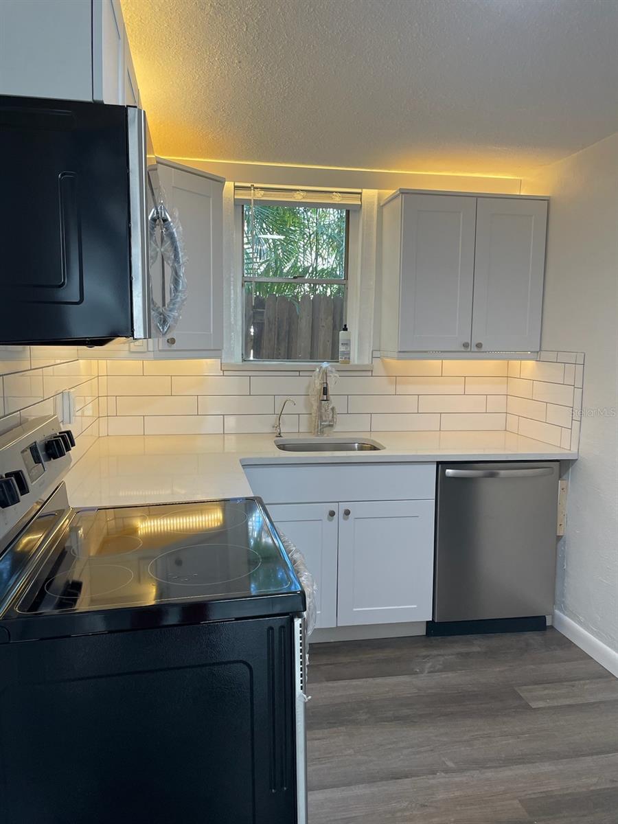 2624 12TH ST N #3, ST PETERSBURG, FL, 33704