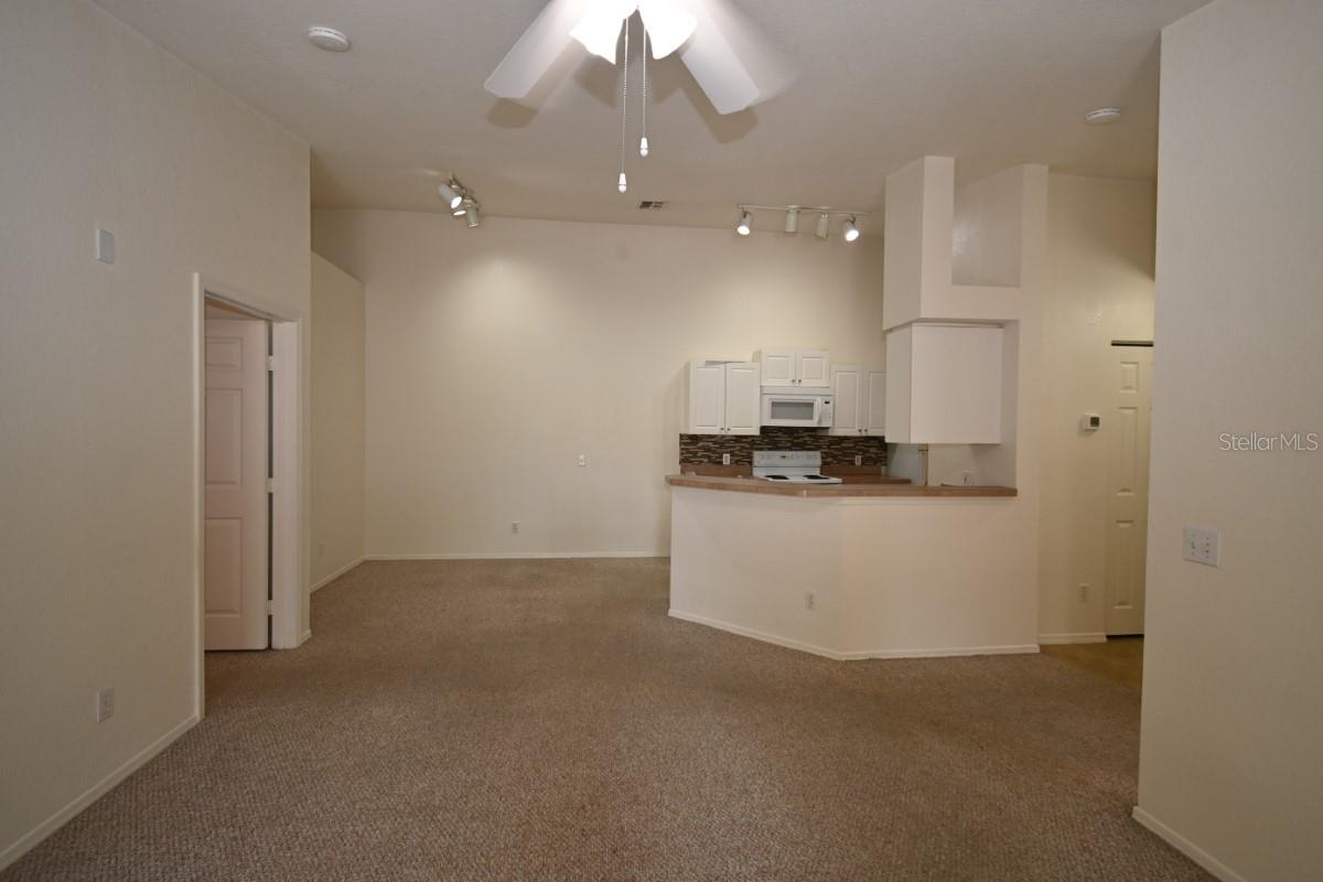 36015 DEER CREEK DR #202, ZEPHYRHILLS, FL, 33541