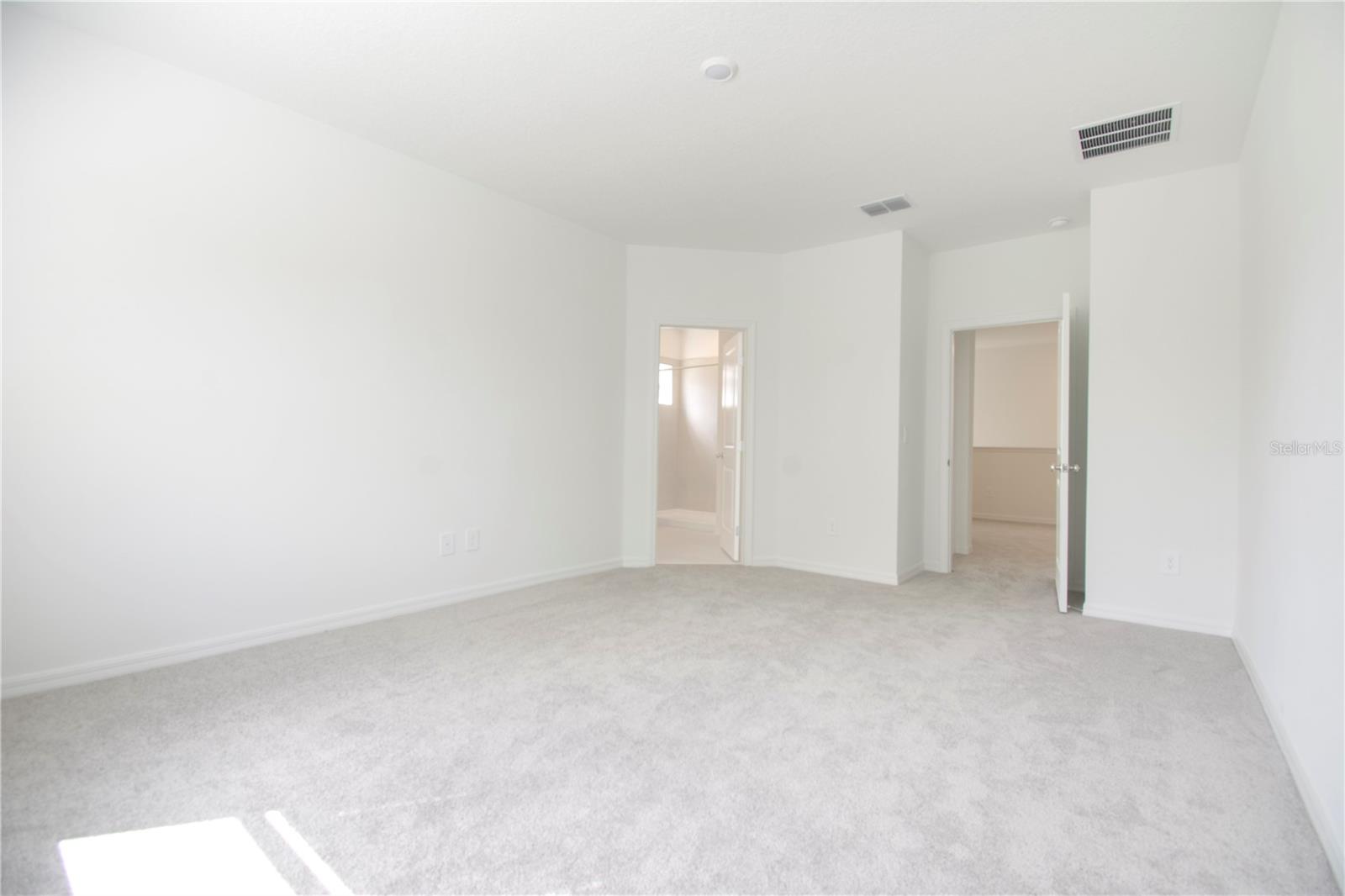 3396 LAPIS LAKE DR, ZEPHYRHILLS, FL, 33541
