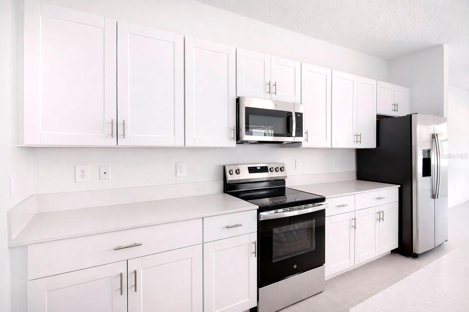 3396 LAPIS LAKE DR, ZEPHYRHILLS, FL, 33541